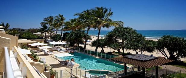 Netanya Noosa overlooking Main Beach